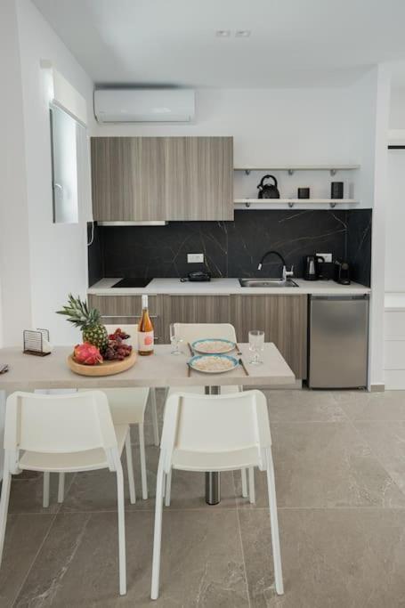 Minoas Suite The Sense Of Luxury Ираклион Экстерьер фото