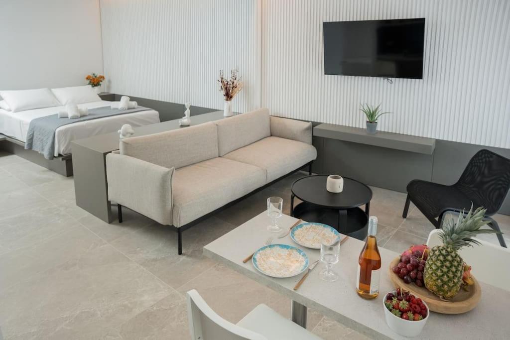 Minoas Suite The Sense Of Luxury Ираклион Экстерьер фото
